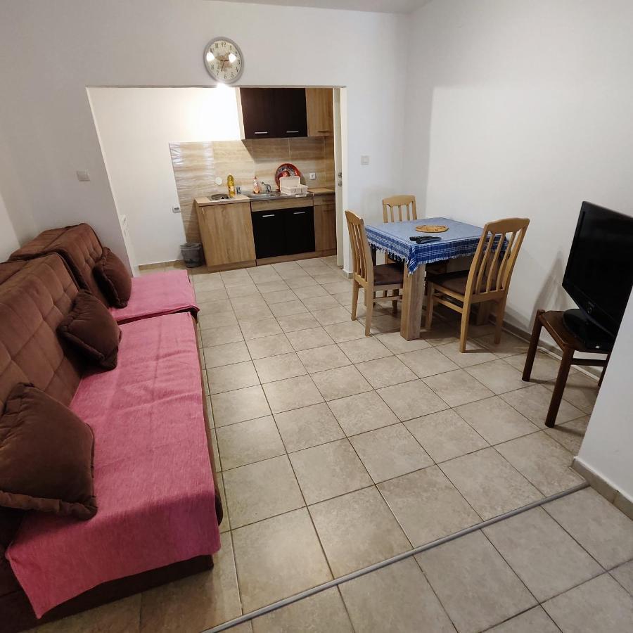 Apartment Real
